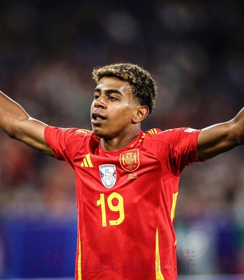 世体:亚马尔闪耀国家德比 多项数据均为全队最佳 世体:亚马尔闪耀国家德比 多项数据均为全队最佳